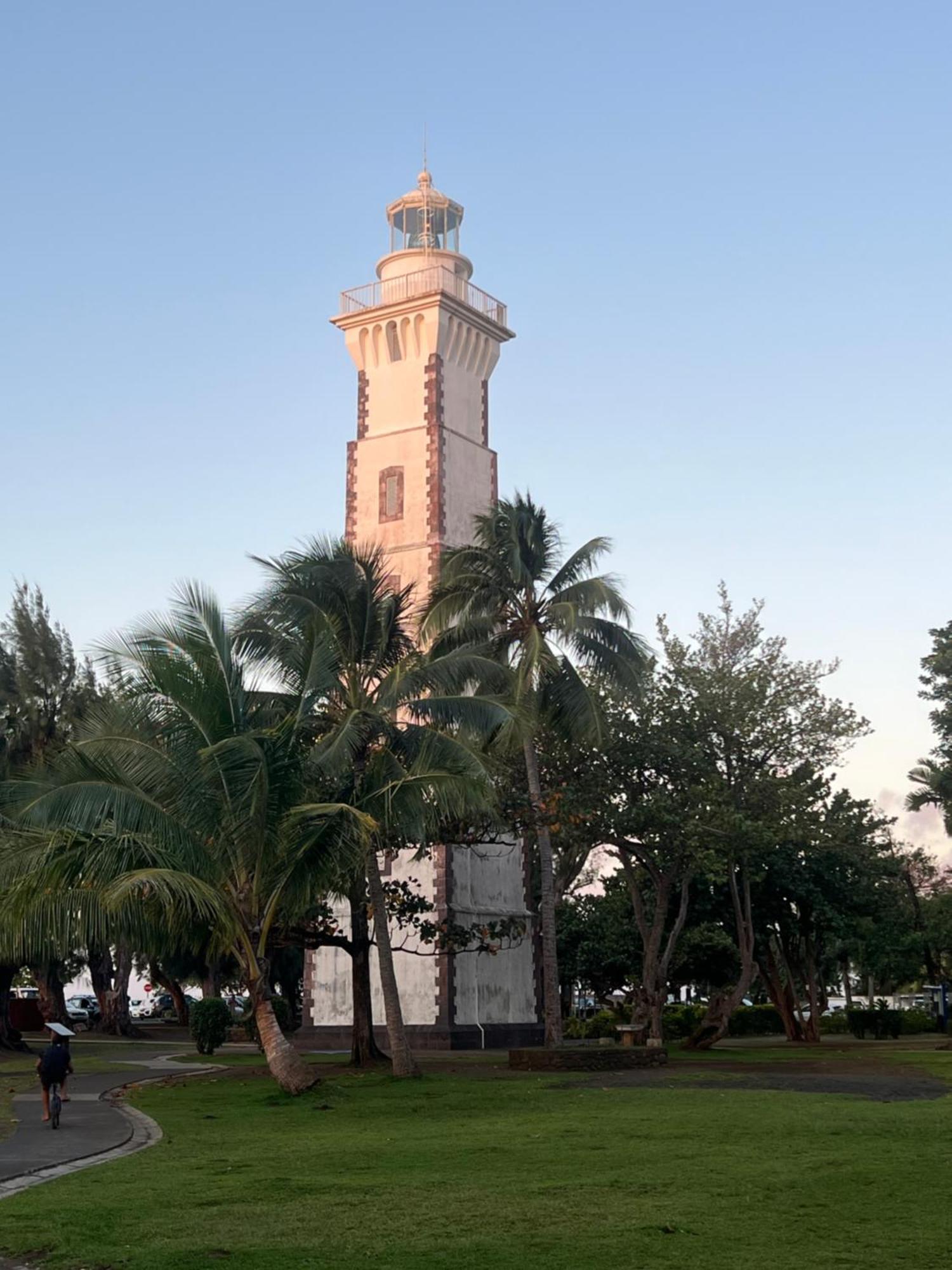 La Maison Pres Du Phare Mahina Kültér fotó